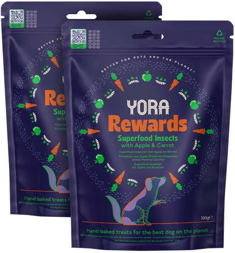 YORA Rewards pamlsky z hmyzu s jablkem a mrkví 2 × 100 g